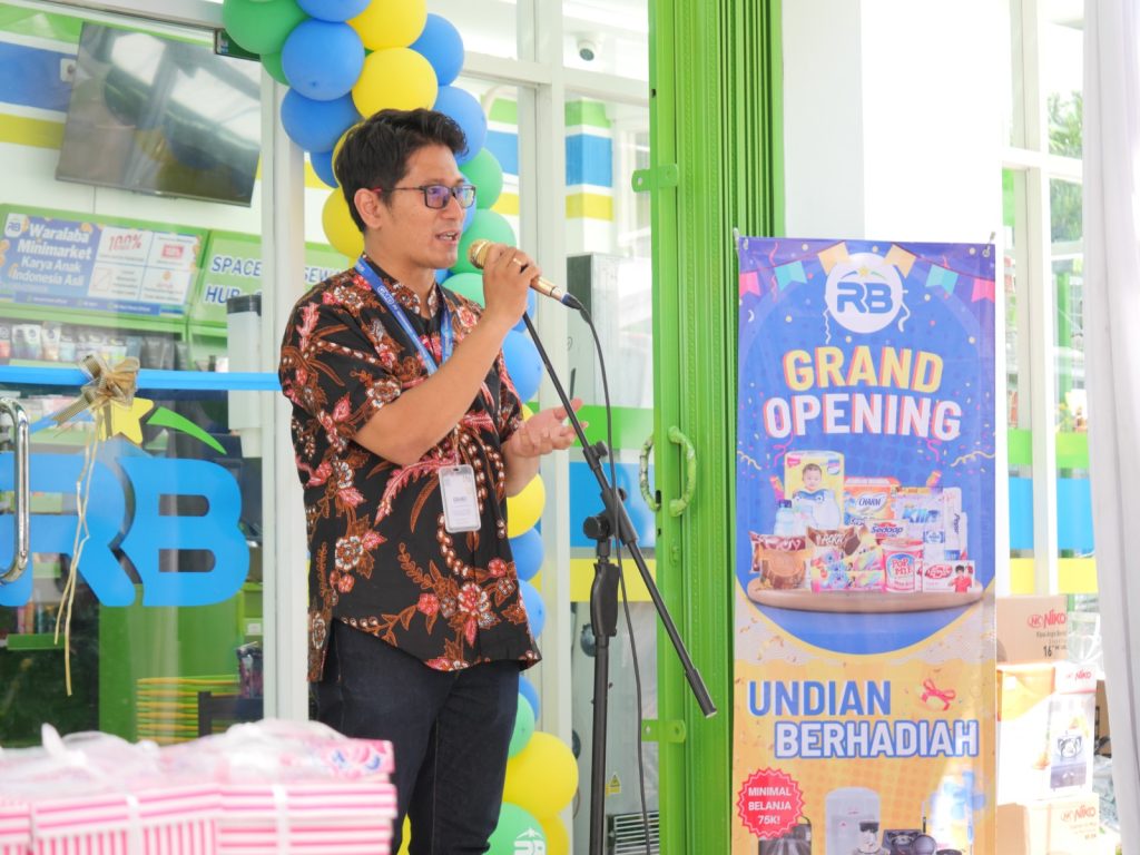 Ma'ruf Seken: Tempat Belanja Terpercaya di Cilacap